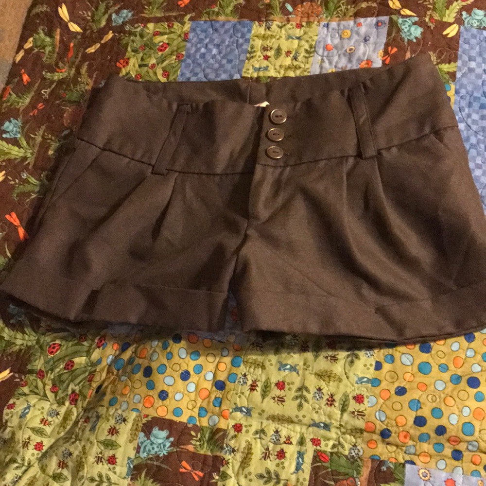 Short shorts